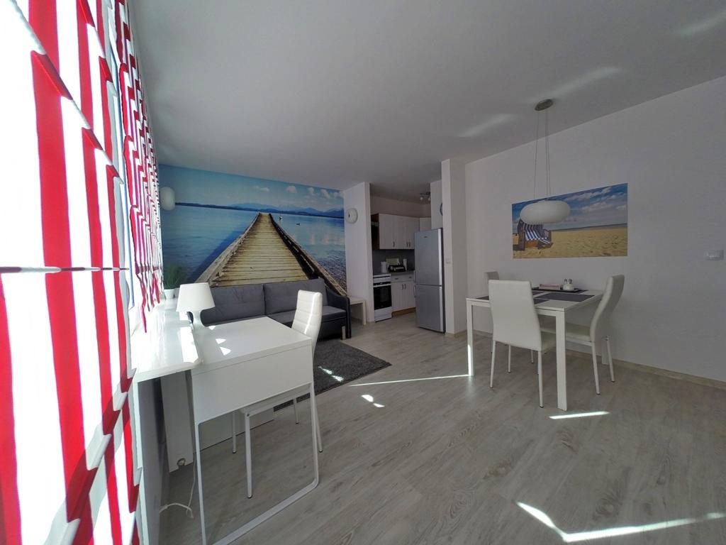 Avis Apartments Gdynia Skwer Kosciuszki 39 Room photo